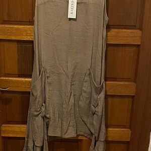 KAKTUS Brand new boho dress. Deep pockets. Light and cool. Long on the sides